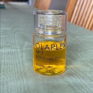 Olaplex no.7 bonding oil